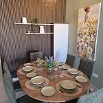 Centrally Located 3br Sea View By Bus Terminus *