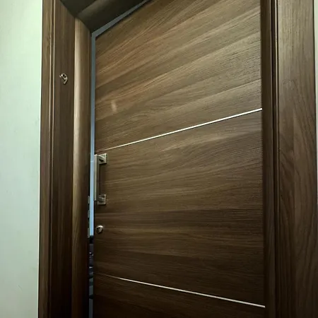 Апартаменты Centrally Located, Well Equipped, Stylish Flat. Сент-Полс-Бей