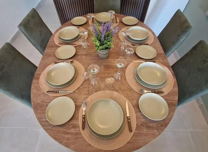 Centrally Located 3Br Sea View By Bus Terminus Apartamento St. Paul's Bay