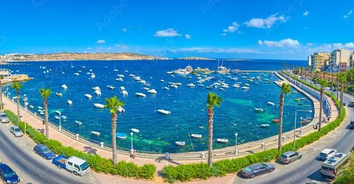 Centrally Located 3Br Sea View By Bus Terminus Апартаменты